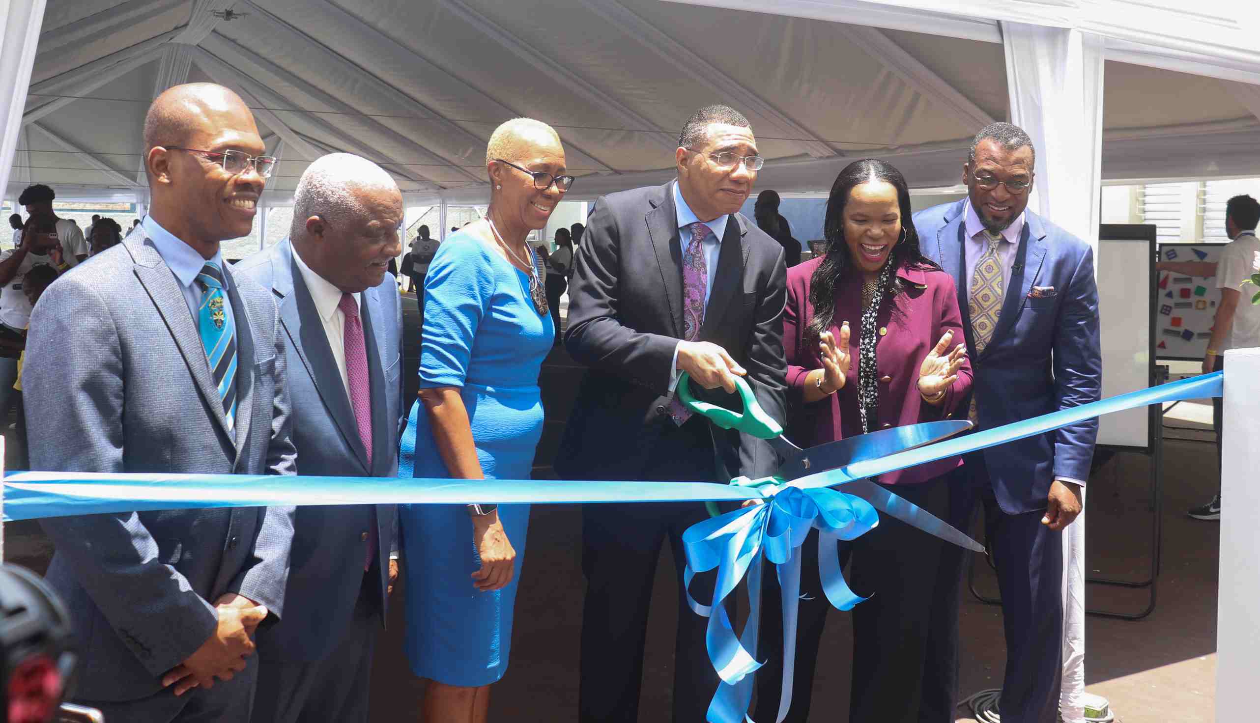Prime Minister declares Jamaica a “STEM island” at 21stCentEd/ UTech, Ja. Future Ready International Conference